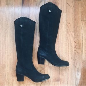 NEW Vince Camuto Kolton boot, black suede, size 6